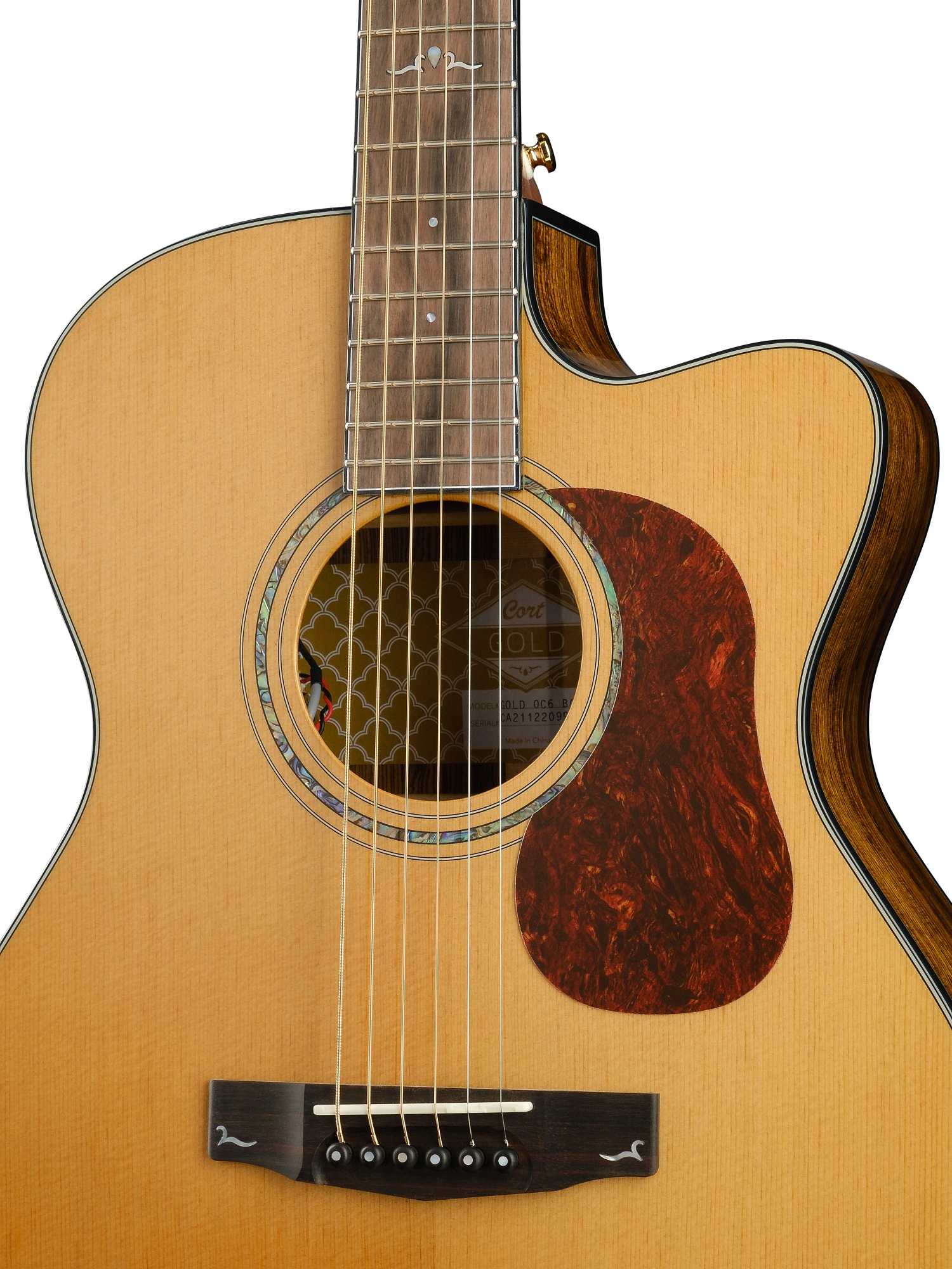 Cort Gold-OC6-Bocote-WCASE-NAT Gold Series